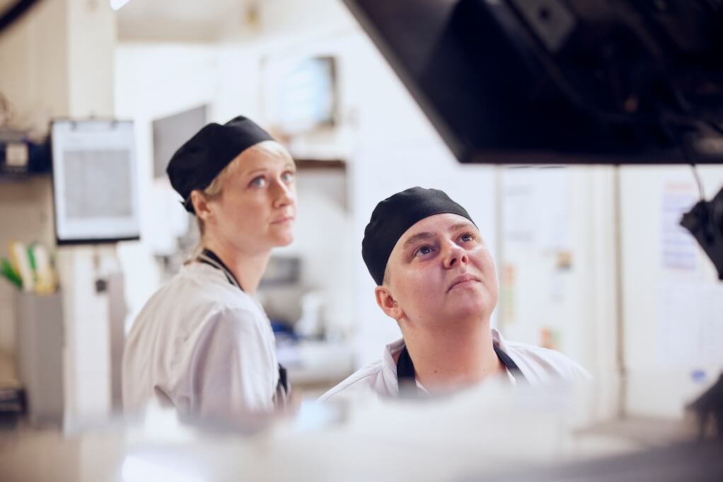 Tab switcher tab image alternative text