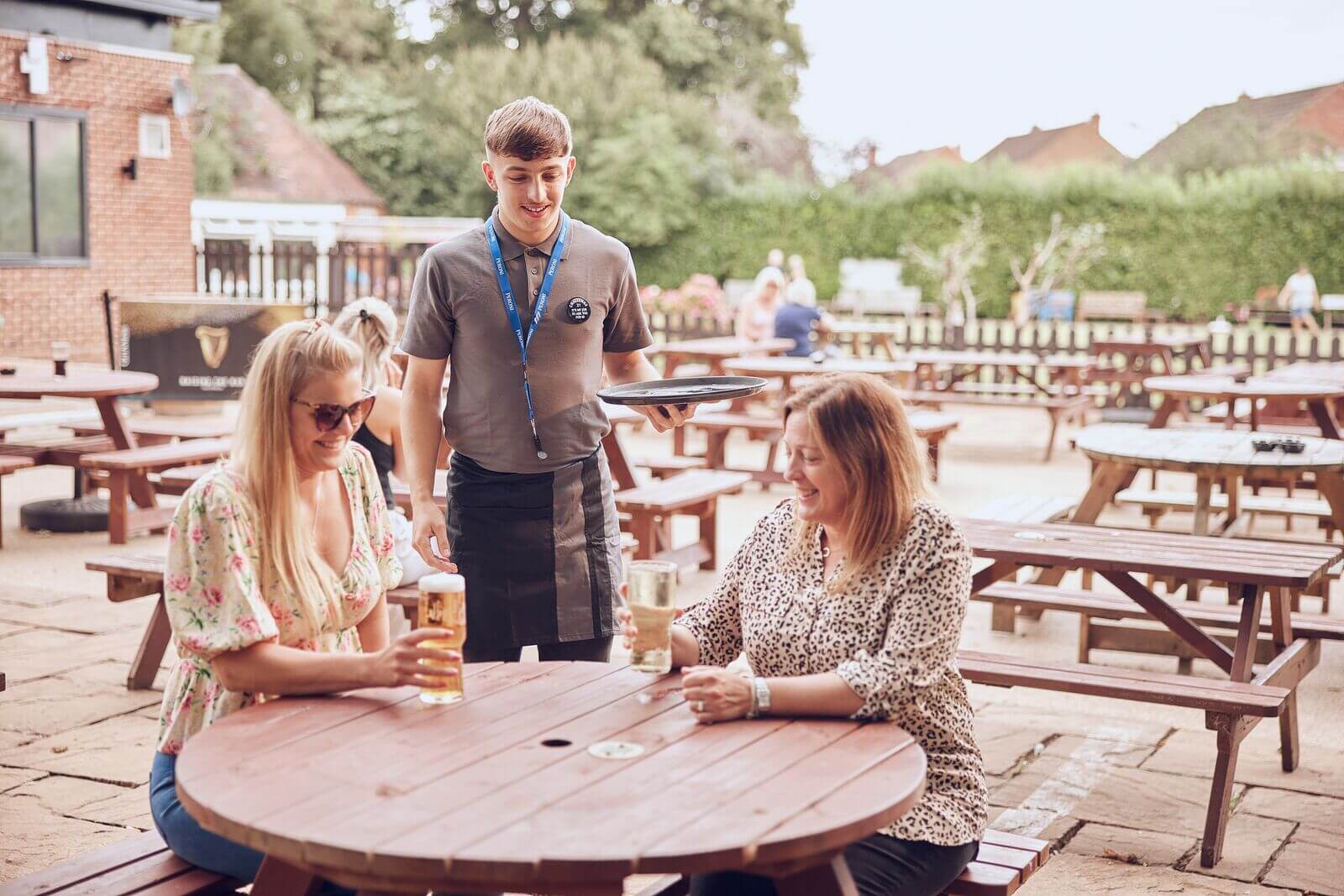 5 reasons Ember Inns jobs stand out in hospitality